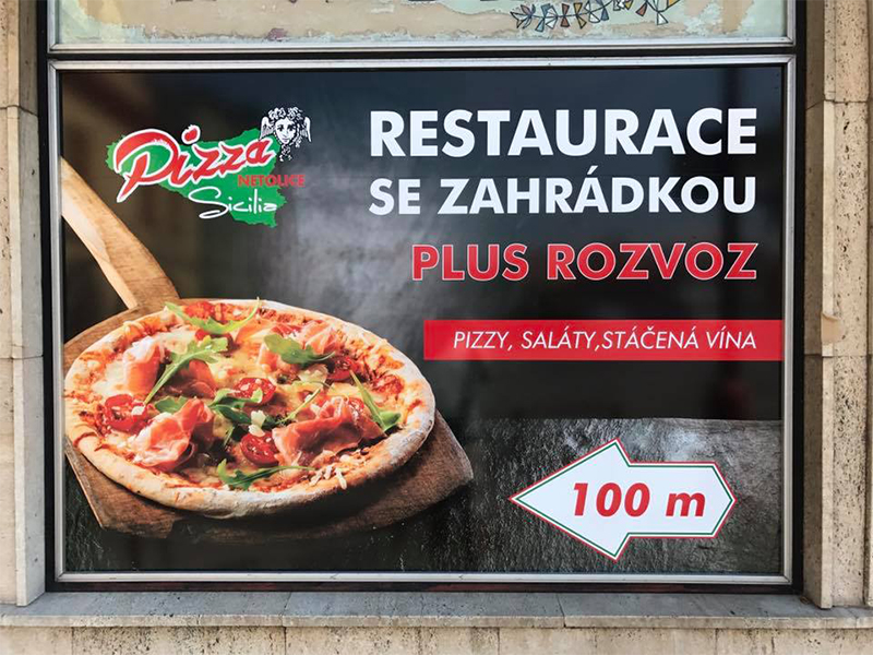 výloha pizza Sicilia